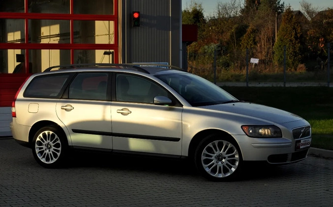 Volvo V50 cena 14999 przebieg: 229754, rok produkcji 2005 z Hel małe 667